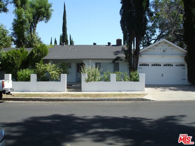 6721 Melba Avenue, West Hills (los Angeles), CA 91307
