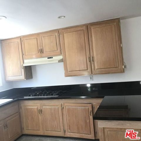 6721 Melba Avenue, West Hills (los Angeles), CA 91307