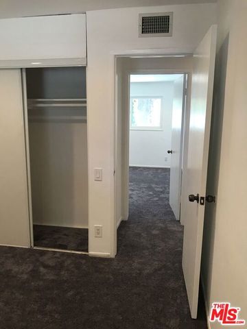 6721 Melba Avenue, West Hills (los Angeles), CA 91307