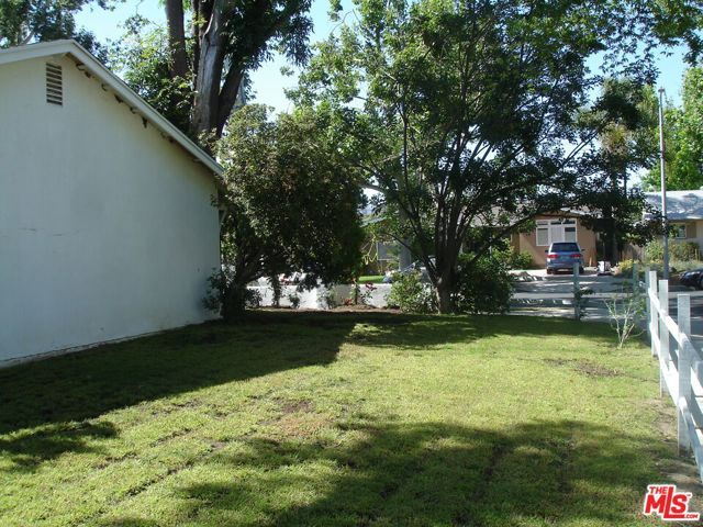 6721 Melba Avenue, West Hills (los Angeles), CA 91307