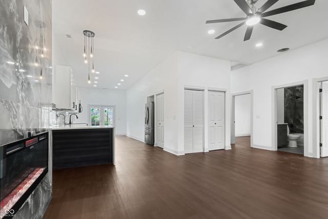 3251 Sutherland Avenue, Indianapolis, IN 46205