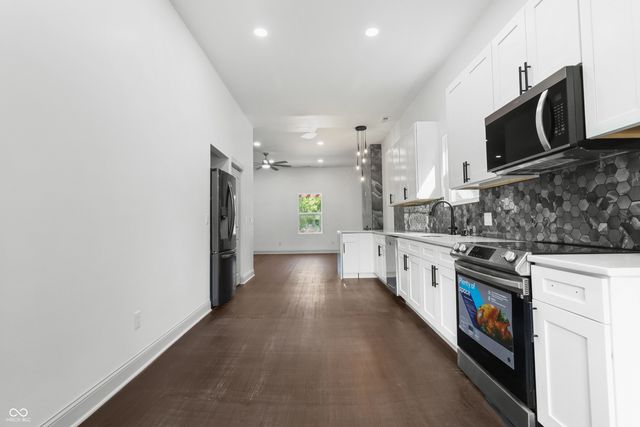 3251 Sutherland Avenue, Indianapolis, IN 46205