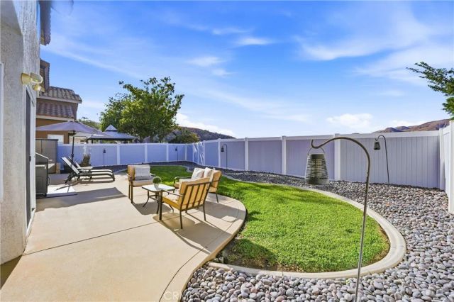 13066 Broken Bit, Corona, CA 92883