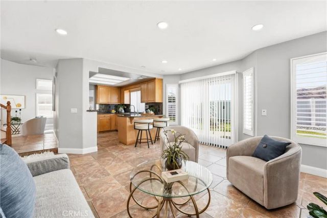 13066 Broken Bit, Corona, CA 92883