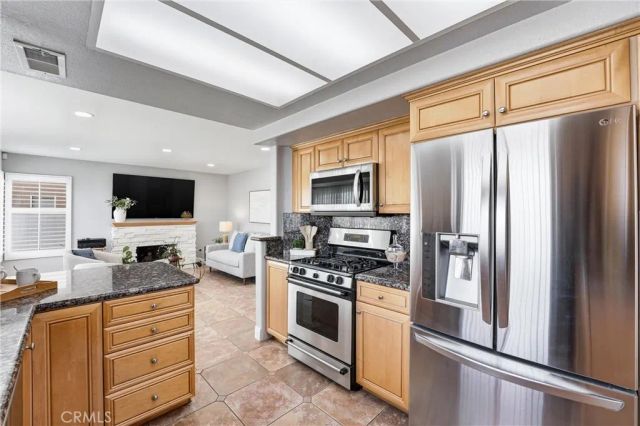 13066 Broken Bit, Corona, CA 92883