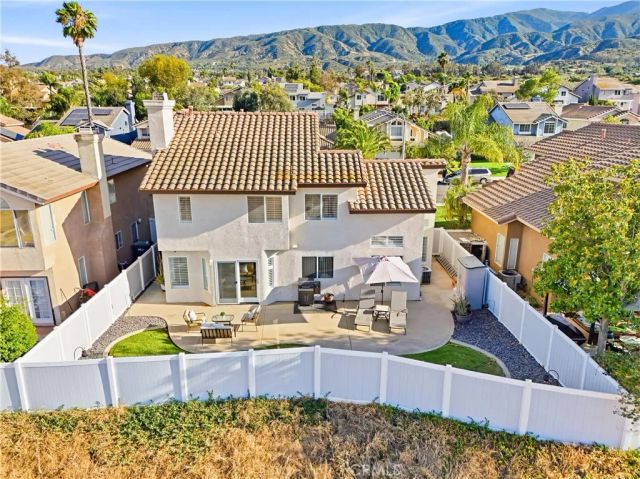 13066 Broken Bit, Corona, CA 92883
