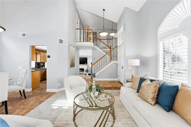 13066 Broken Bit, Corona, CA 92883