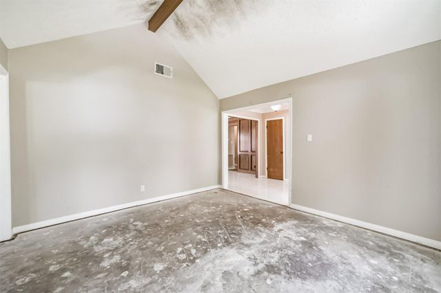 16511 Clearcrest Drive, Houston, TX 77059