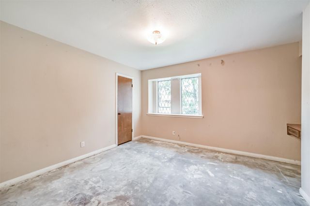 16511 Clearcrest Drive, Houston, TX 77059