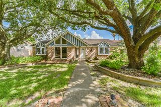 16511 Clearcrest Drive, Houston, TX 77059