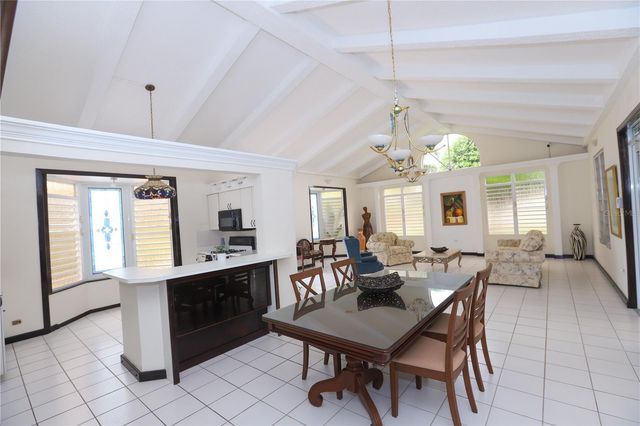 SABANERA DE CIDRA, Cidra, PR 00739