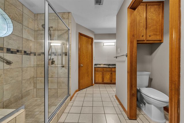 2241 Mountainview Drive, Hurst, TX 76054