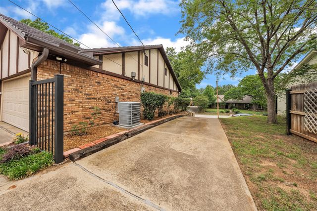 2241 Mountainview Drive, Hurst, TX 76054
