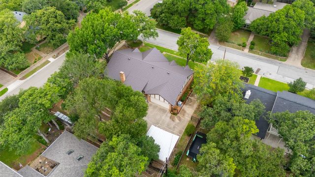 2241 Mountainview Drive, Hurst, TX 76054