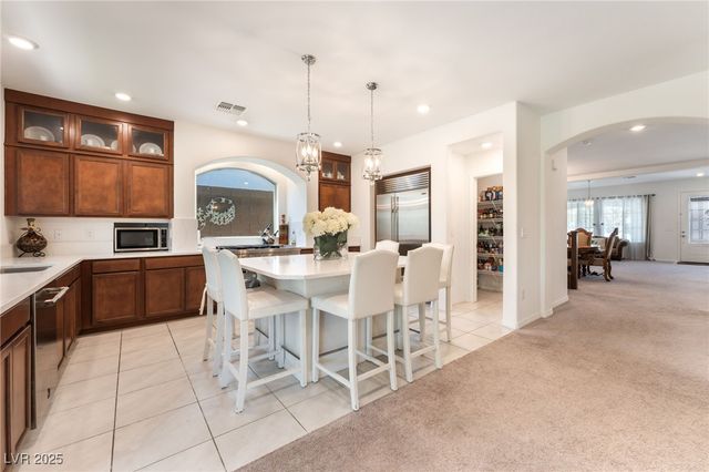 7283 Grace Estate Avenue, Las Vegas, NV 89113