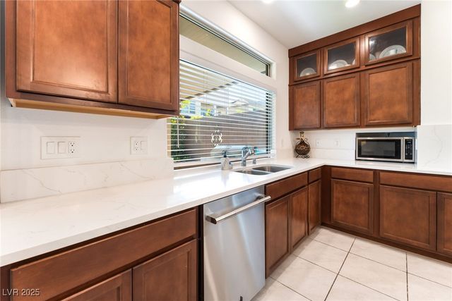 7283 Grace Estate Avenue, Las Vegas, NV 89113