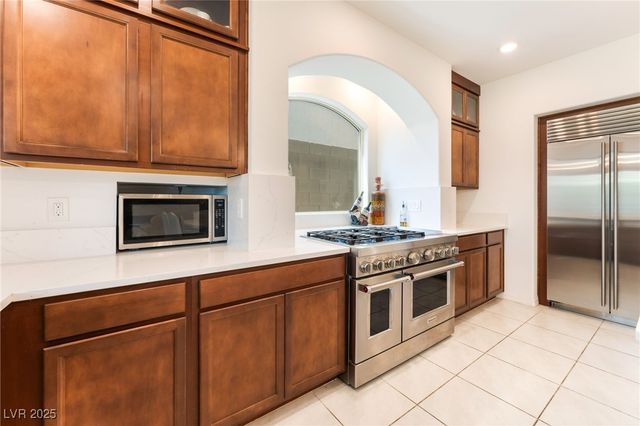 7283 Grace Estate Avenue, Las Vegas, NV 89113