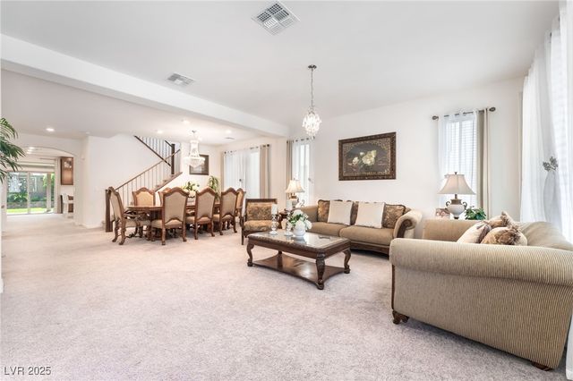 7283 Grace Estate Avenue, Las Vegas, NV 89113