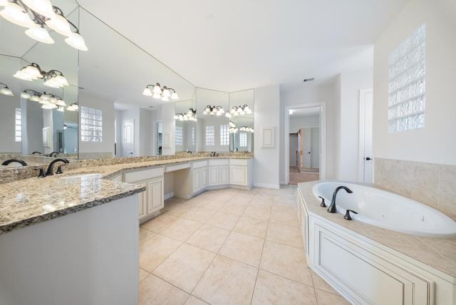 5706 Camden Springs, Sugar Land, TX 77479
