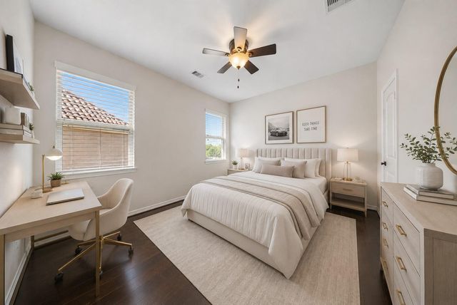 5706 Camden Springs, Sugar Land, TX 77479