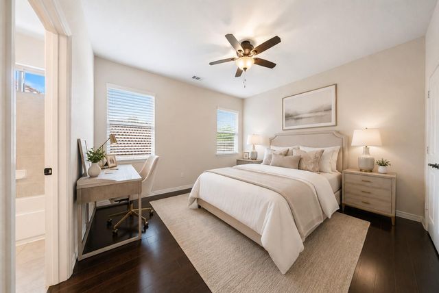 5706 Camden Springs, Sugar Land, TX 77479