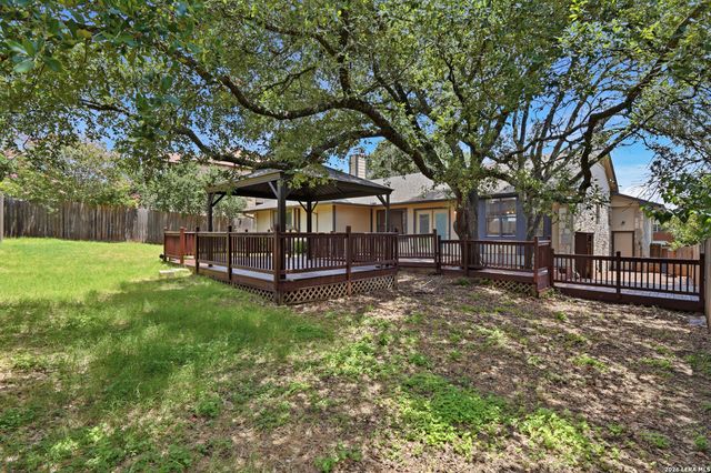 28007 ROCKY HOLW, San Antonio, TX 78258