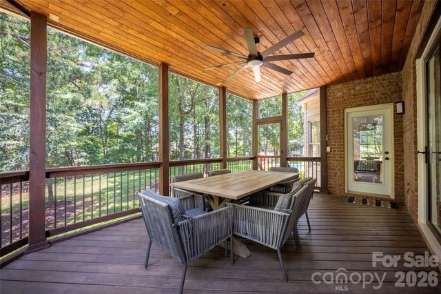 5434 Stallworth Drive, Charlotte, NC 28226