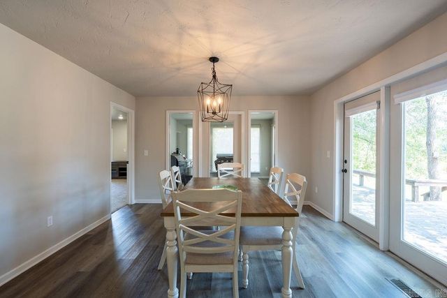 602 Edgewater Cove, Heber Springs, AR 72543