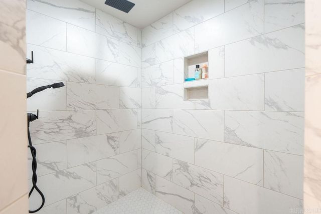 602 Edgewater Cove, Heber Springs, AR 72543