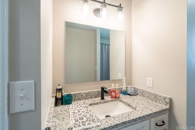 602 Edgewater Cove, Heber Springs, AR 72543