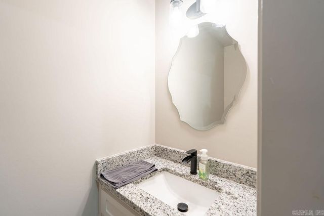 602 Edgewater Cove, Heber Springs, AR 72543