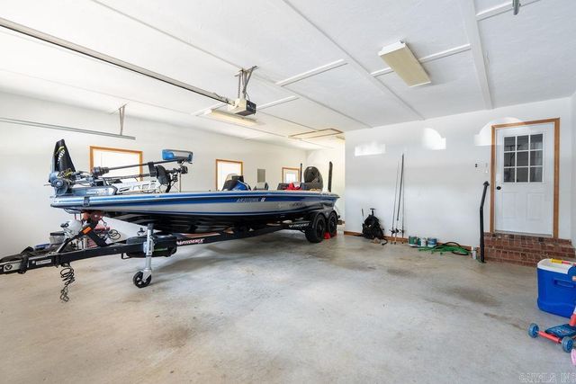 602 Edgewater Cove, Heber Springs, AR 72543