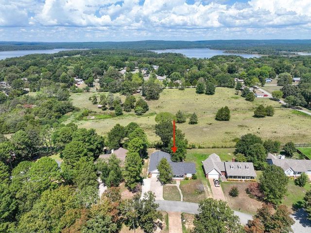 602 Edgewater Cove, Heber Springs, AR 72543
