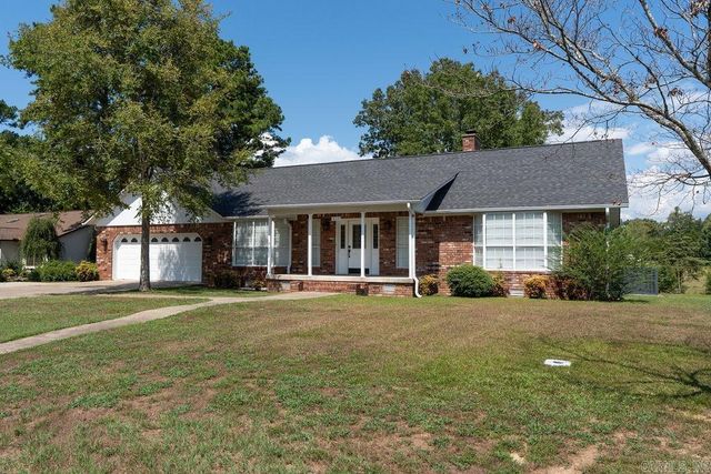 602 Edgewater Cove, Heber Springs, AR 72543