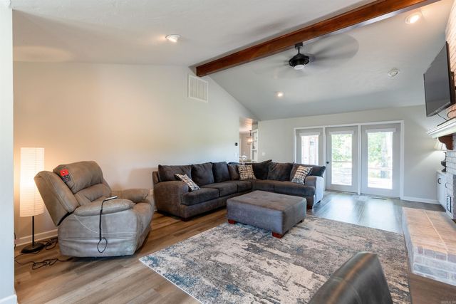 602 Edgewater Cove, Heber Springs, AR 72543