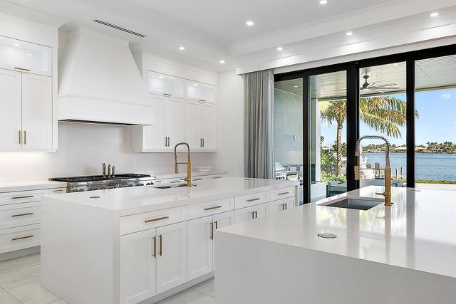 9 Bamboo Lane, Jupiter, FL 33458