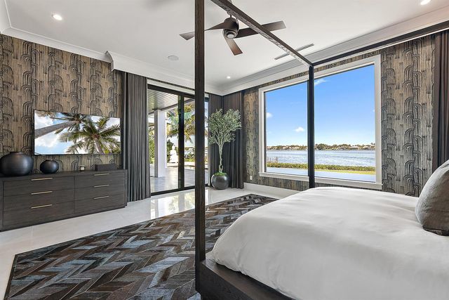 9 Bamboo Lane, Jupiter, FL 33458