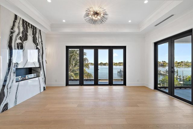 9 Bamboo Lane, Jupiter, FL 33458