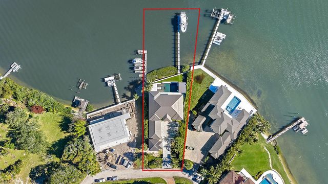 9 Bamboo Lane, Jupiter, FL 33458