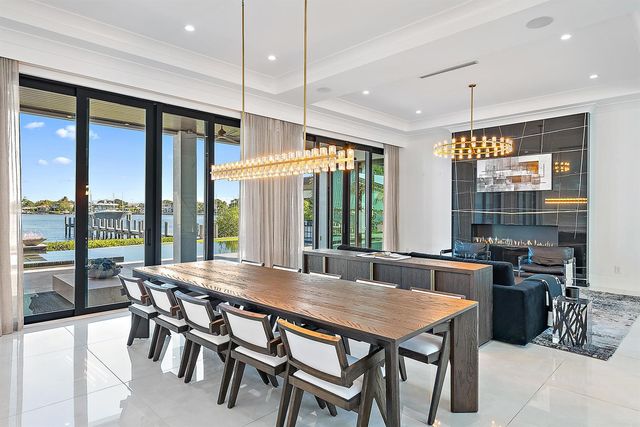 9 Bamboo Lane, Jupiter, FL 33458