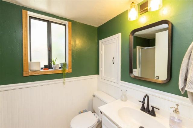 33310 Conway Drive, Running Springs, CA 92308