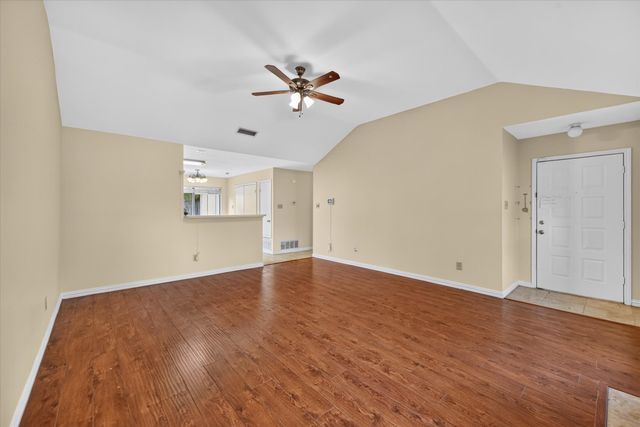 724 Lemons Street, Cedar Hill, TX 75104