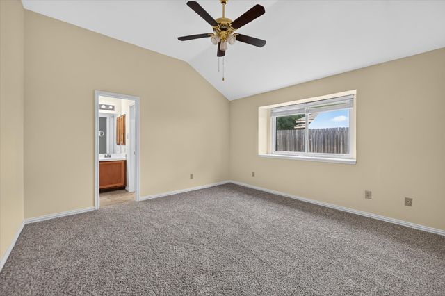 724 Lemons Street, Cedar Hill, TX 75104