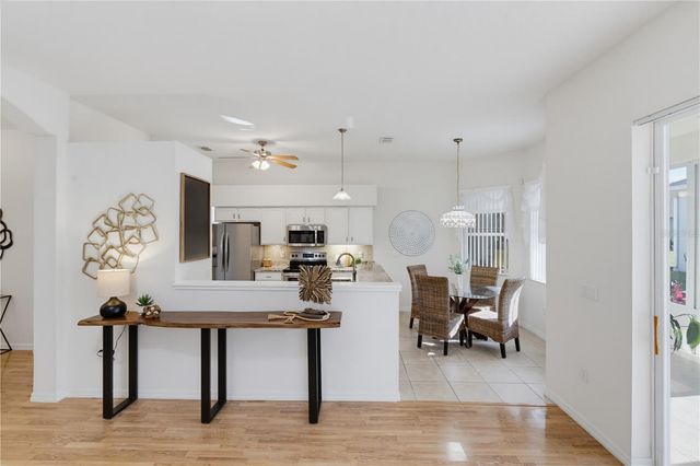 11204 CLEAR OAK CIRCLE, New Port Richey, FL 34654