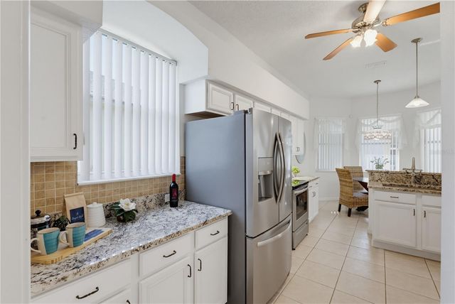 11204 CLEAR OAK CIRCLE, New Port Richey, FL 34654