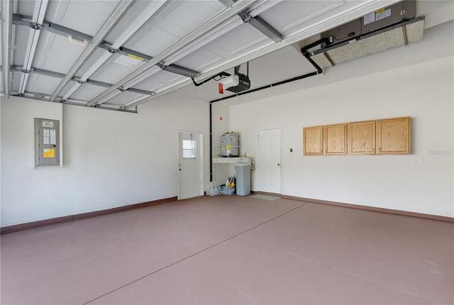 11204 CLEAR OAK CIRCLE, New Port Richey, FL 34654
