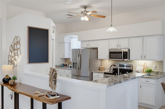 11204 CLEAR OAK CIRCLE, New Port Richey, FL 34654