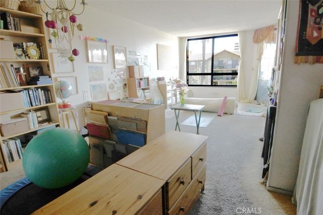 1745 Camino Palmero 440, Los Angeles, CA 90046