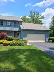 507 Tournament Trail, Cortland, OH 44410