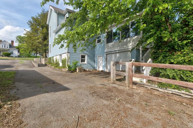404 Holt Avenue, Mt Sterling, KY 40353